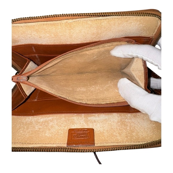 Rare Vintage 1980s Dooney & Bourke All Weather Leather Tan Crossbody Purse - Picture 10 of 16